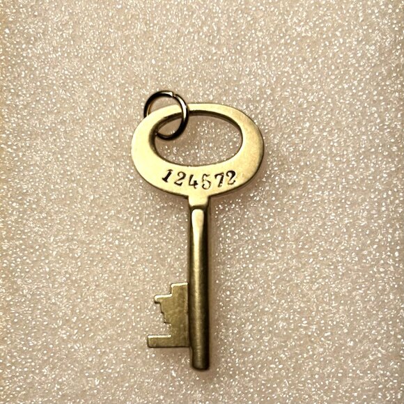 LOUIS VUITTON Vintage Steamer Trunk Skeleton Luggage Key # 124572 - Picture 2 of 4